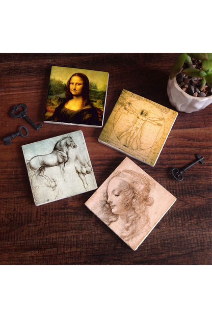 Pinecone Da Vinci Mona Lisa, Genç Bir Kadının Baş Profili, Vitruvius Adamı, At Heykeli Taş Bardak Altlığı Seti - 4 Parça - Dekoratif, Rustik Mutfak Aksesuarı, 10x10 cm, Kaydırmaz TabanlıSC137