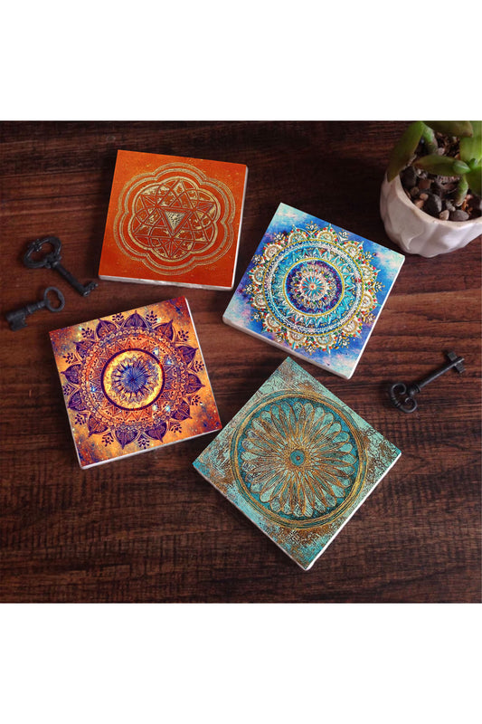 Pinecone Mandala, Yaşam Çiçeği, Sri Yantra Taş Bardak Altlığı Seti - 4 Parça - Dekoratif, Rustik Mutfak Aksesuarı, 10x10 cm, Kaydırmaz Tabanlı, Şık ve Dayanıklı SC163