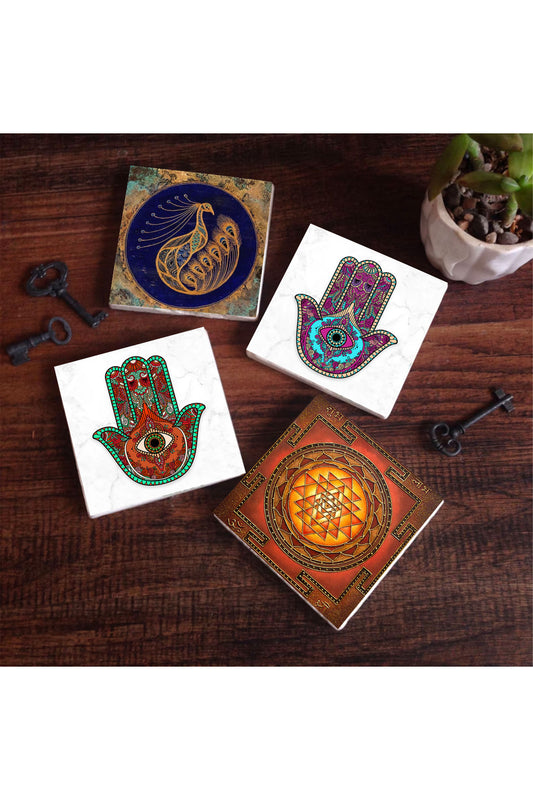 Pinecone Tavus Kuşu, Sri Yantra, Fatma Ana Eli (Hamsa) Taş Bardak Altlığı Seti - 4 Parça - Dekoratif, Rustik Mutfak Aksesuarı, 10x10 cm, Kaydırmaz Tabanlı, Şık ve Dayanıklı SC258