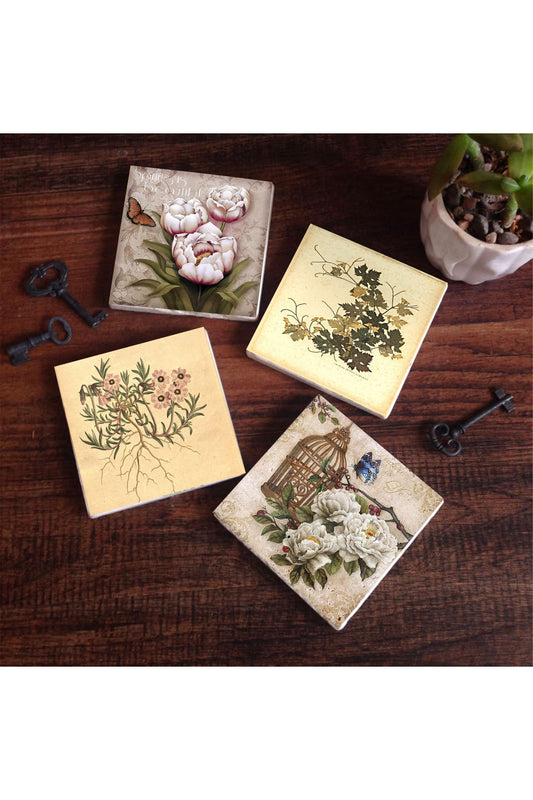 Pinecone Vintage Çiçek, Kelebekli Çiçek Taş Bardak Altlığı Seti - 4 Parça - Dekoratif, Rustik Mutfak Aksesuarı, 10x10 cm, Kaydırmaz Tabanlı, Şık ve Dayanıklı SC292