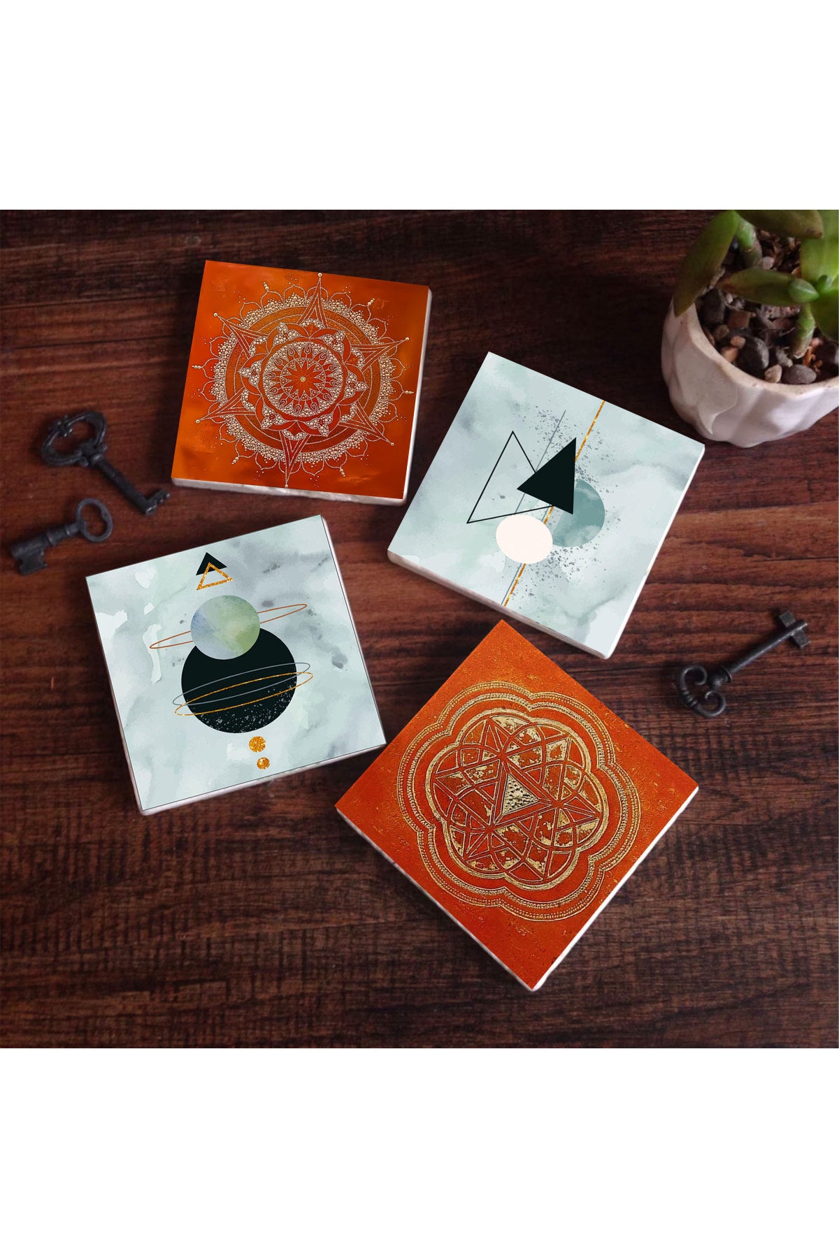 Pinecone Minimalist Soyut, Sri Yantra, Mandala Taş Bardak Altlığı Seti - 4 Parça - Dekoratif, Rustik Mutfak Aksesuarı, 10x10 cm, Kaydırmaz Tabanlı, Şık ve Dayanıklı SC300