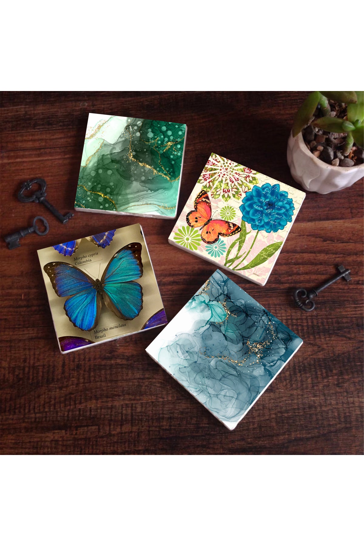 Pinecone Kelebek, Soyut Sanat Taş Bardak Altlığı Seti - 4 Parça - Dekoratif, Rustik Mutfak Aksesuarı, 10x10 cm, Kaydırmaz Tabanlı, Şık ve Dayanıklı SC318