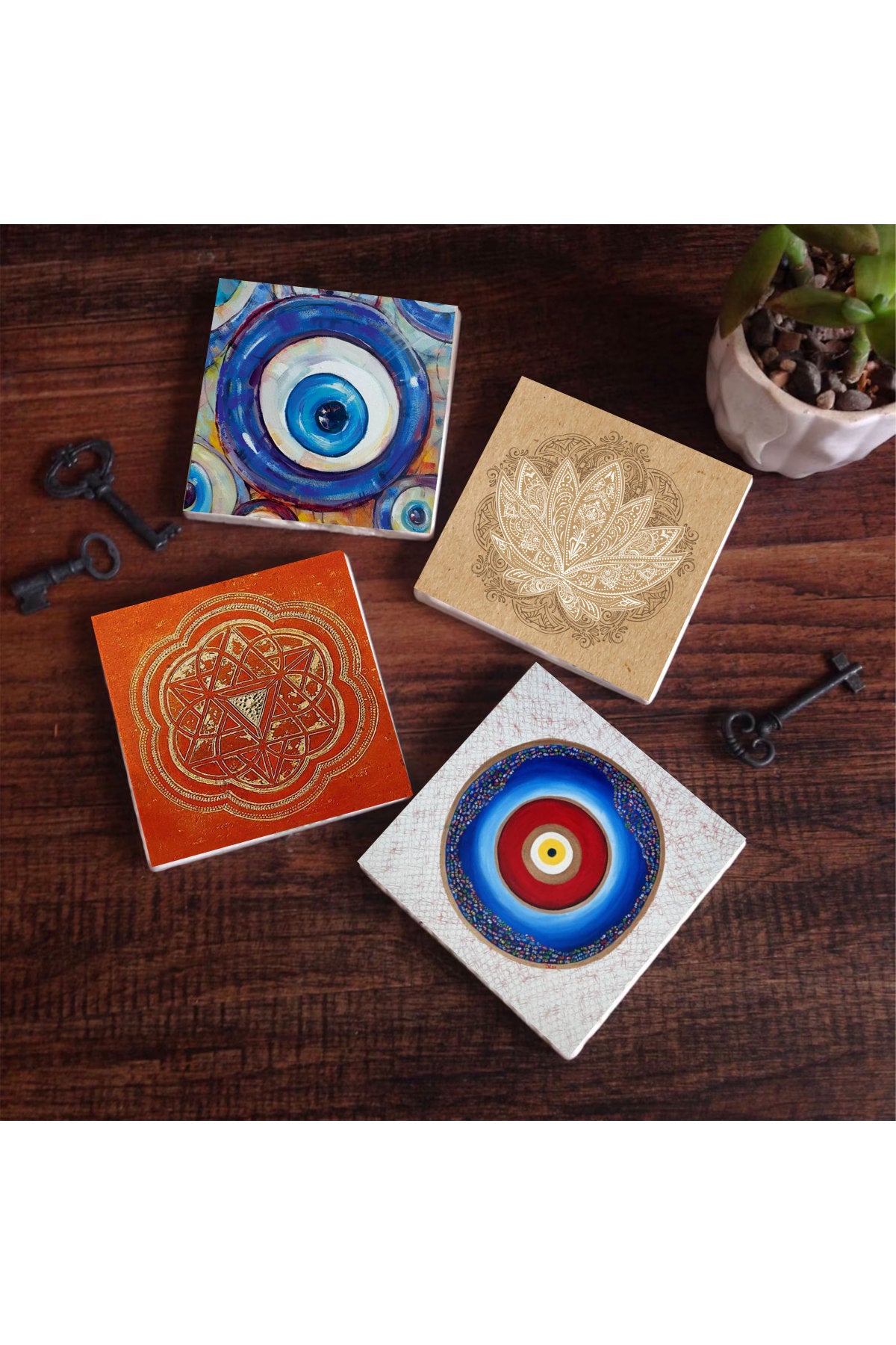 Pinecone Nazar, Lotus Çiçeği, Sri Yantra Taş Bardak Altlığı Seti - 4 Parça - Dekoratif, Rustik Mutfak Aksesuarı, 10x10 cm, Kaydırmaz Tabanlı, Şık ve Dayanıklı SC386