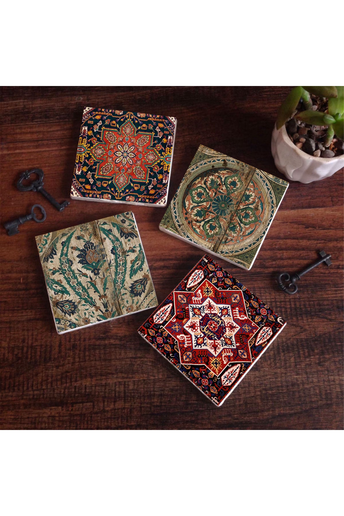 Pinecone Vintage Desen Taş Bardak Altlığı Seti - 4 Parça - Dekoratif, Rustik Mutfak Aksesuarı, 10x10 cm, Kaydırmaz Tabanlı, Şık ve Dayanıklı SC499
