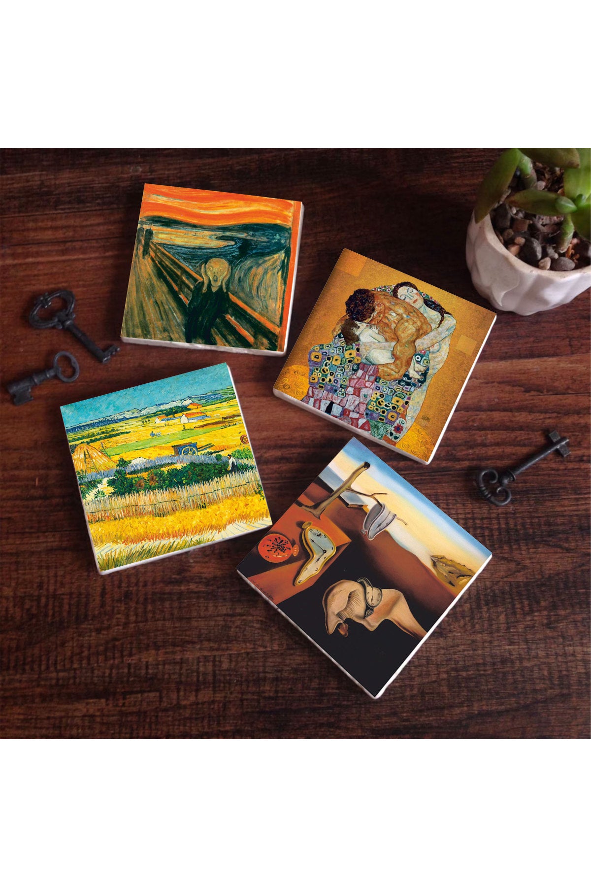 Pinecone Dalí Belleğin Azmi, Van Gogh Hasat Manzarası, Çığlık, Klimt Aile Kucaklama Taş Bardak Altlığı Seti - 4 Parça - Dekoratif, Rustik Mutfak Aksesuarı, 10x10 cm, Kaydırmaz TabanlıSC556