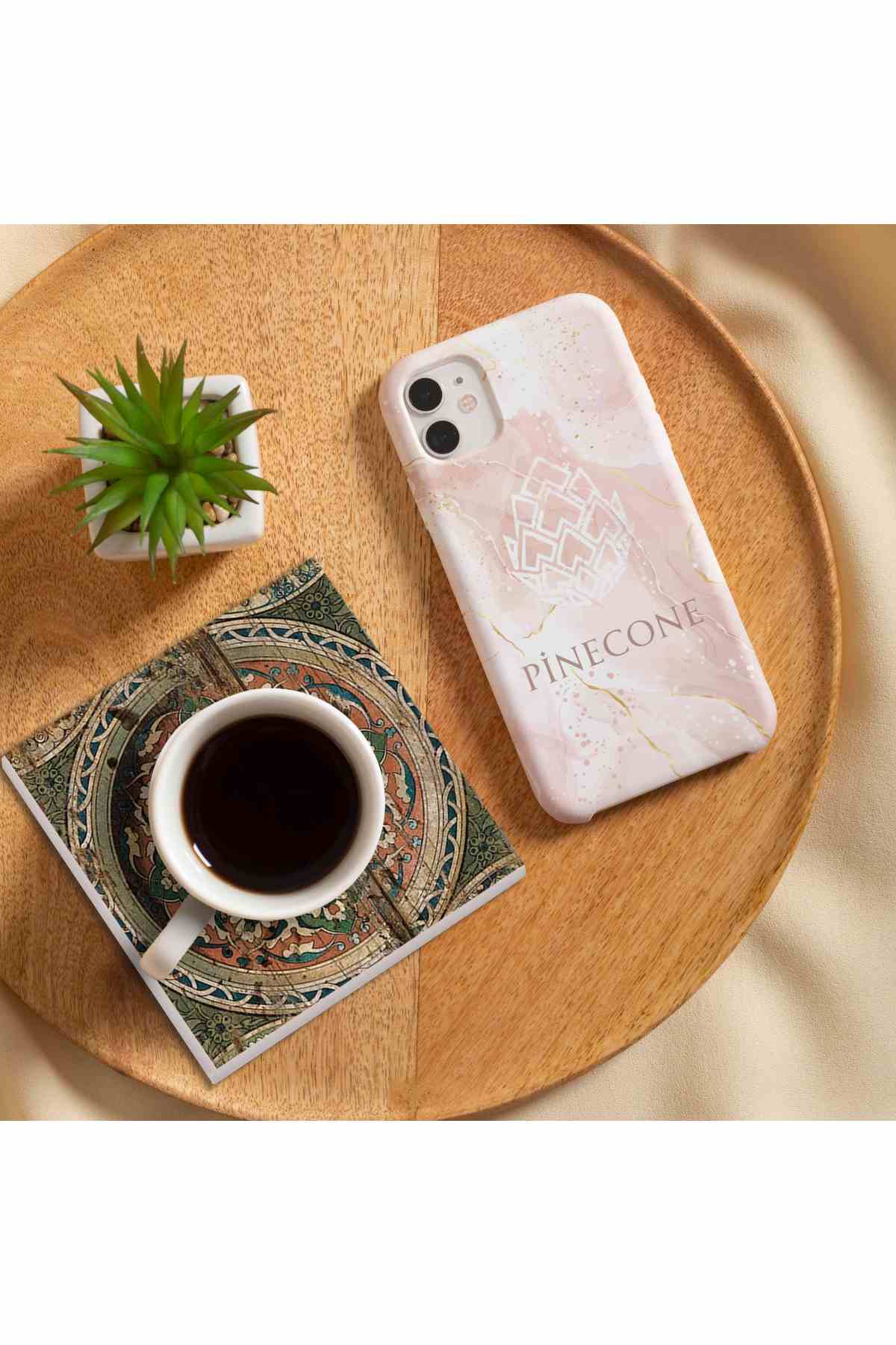 Pinecone Vintage, Desen, Şahmeran, Hayat Ağacı Taş Bardak Altlığı Seti - 4 Parça - Dekoratif, Rustik Mutfak Aksesuarı, 10x10 cm, Kaydırmaz Tabanlı, Şık ve Dayanıklı SC149